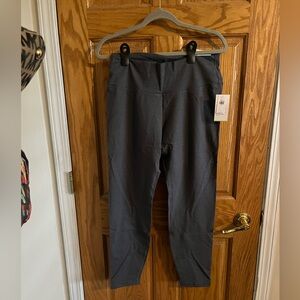 NWT Old Navy XL Go Dry high rise leggings gray grey